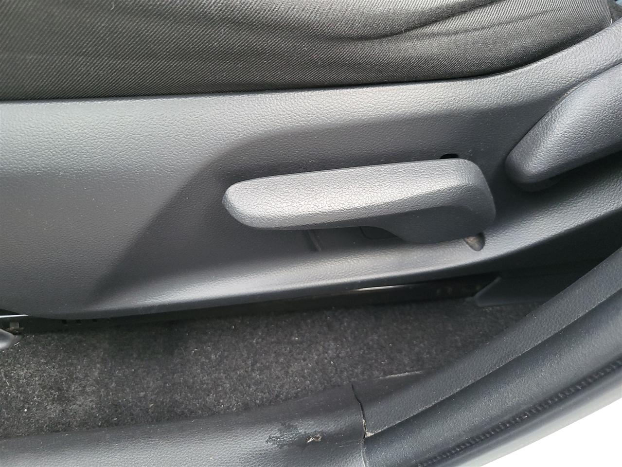 Toyota RAV4 Hybrid LE 2022