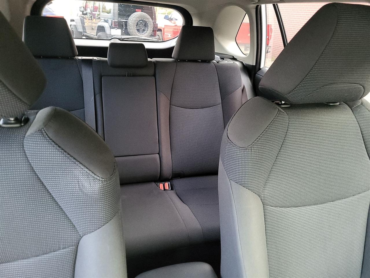 Toyota RAV4 Hybrid LE 2022