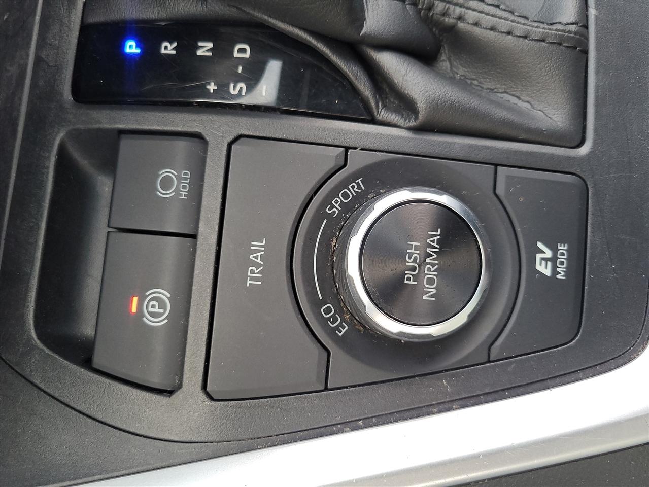 Toyota RAV4 Hybrid LE 2022