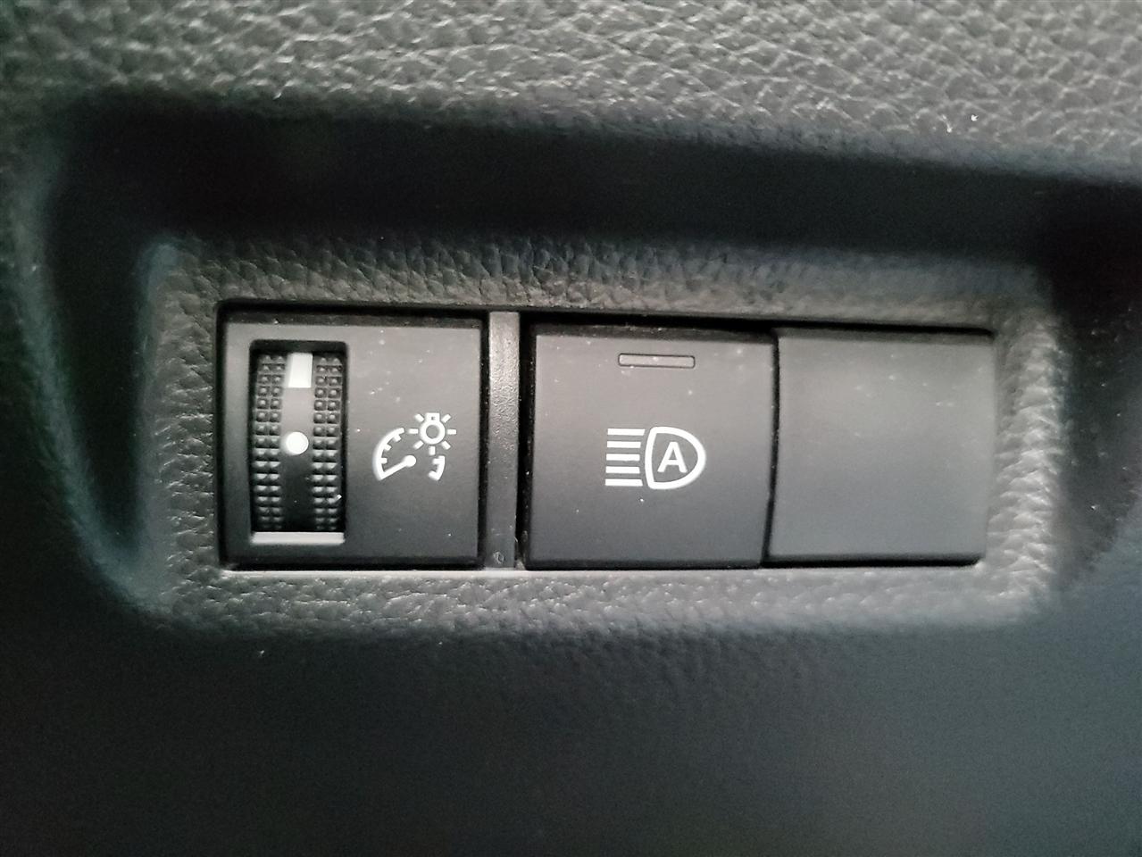 Toyota RAV4 Hybrid LE 2022