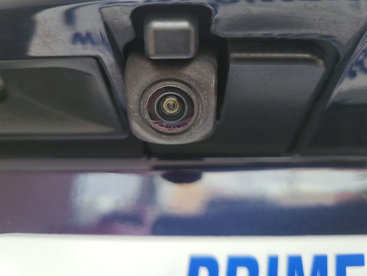 Toyota Highlander Hybrid  2020