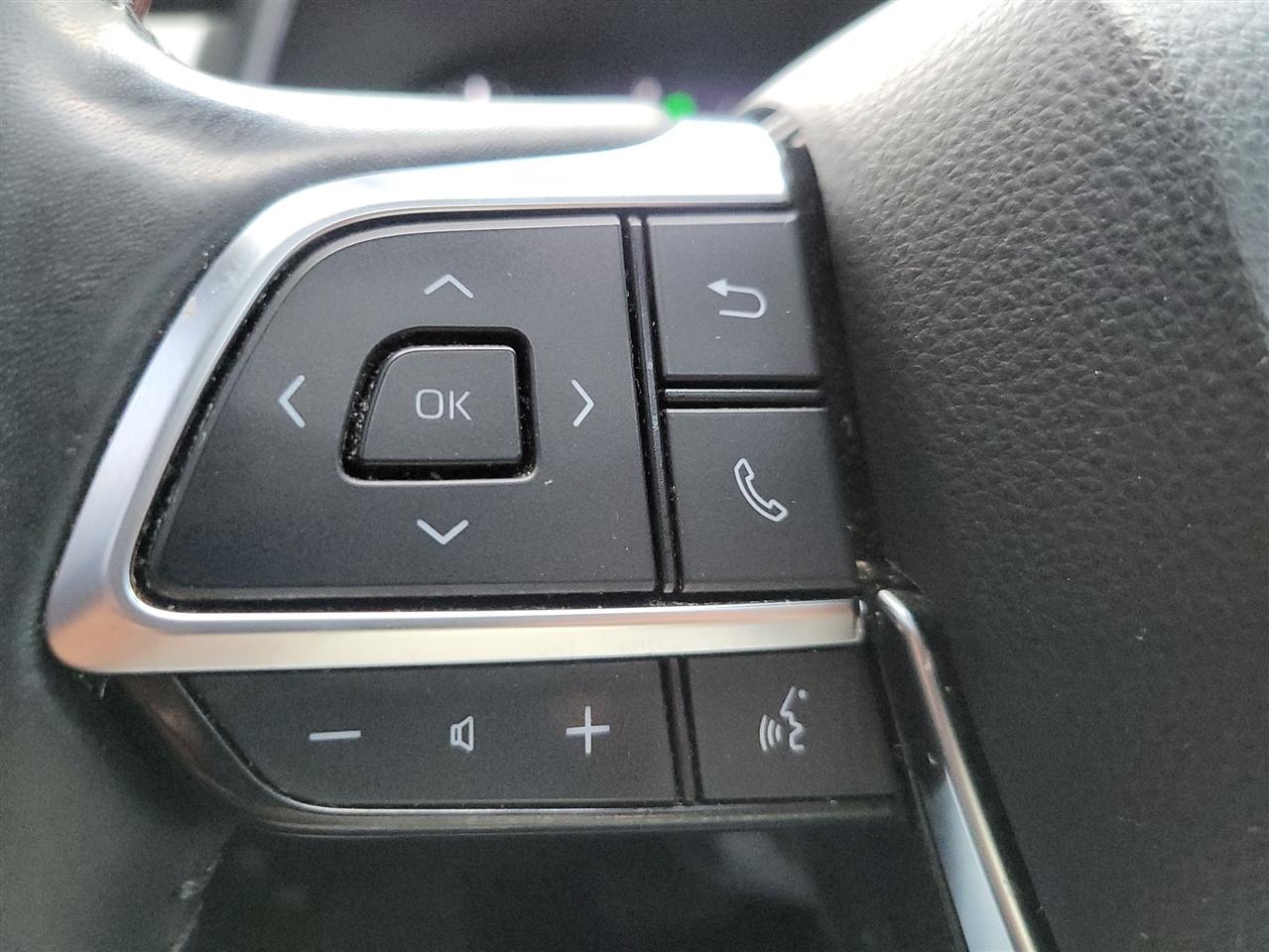 Toyota Highlander Hybrid  2020