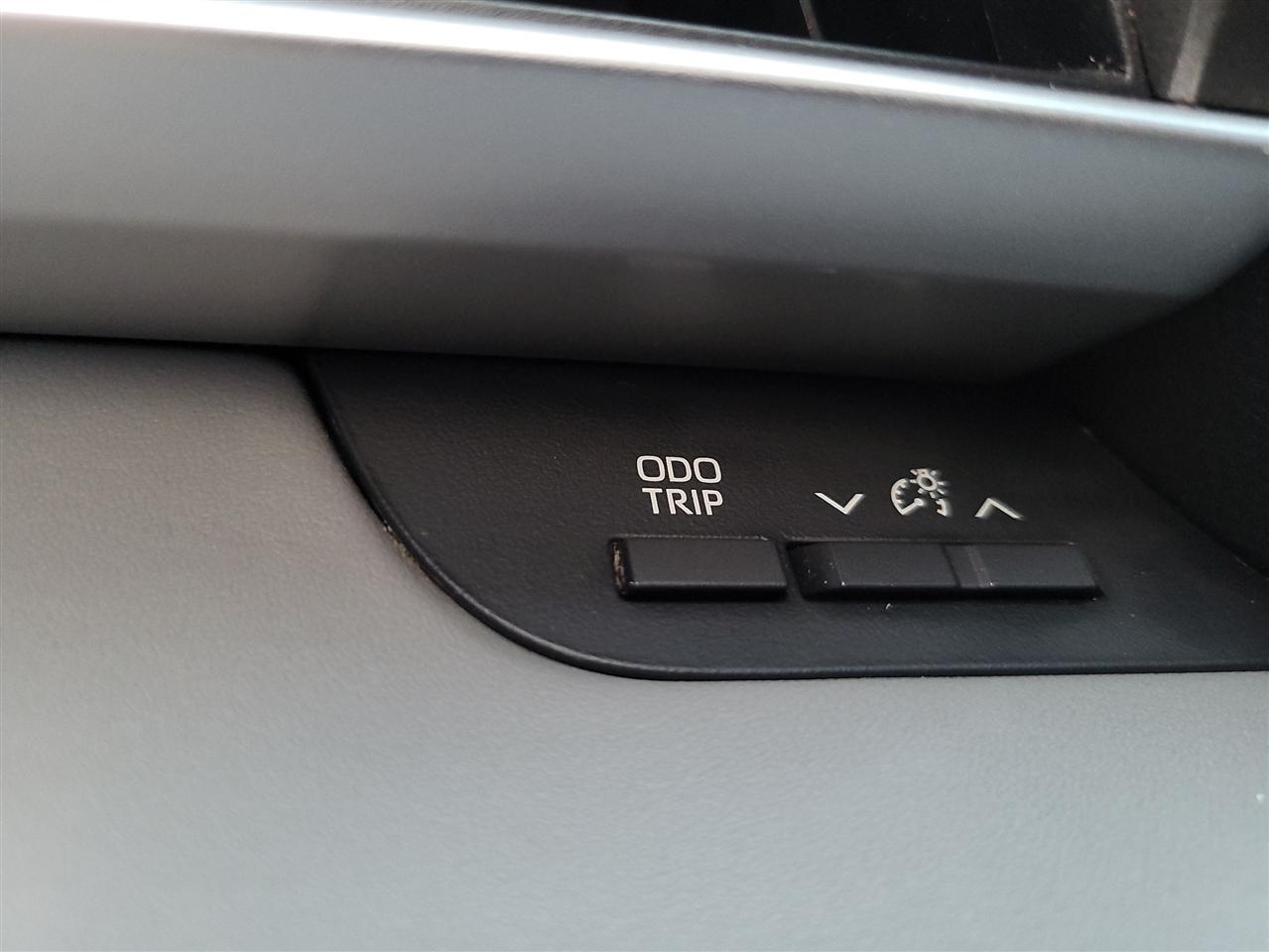 Toyota Highlander Hybrid  2020