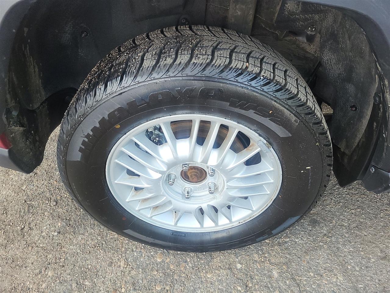 Toyota RAV4 Hybrid LE 2022