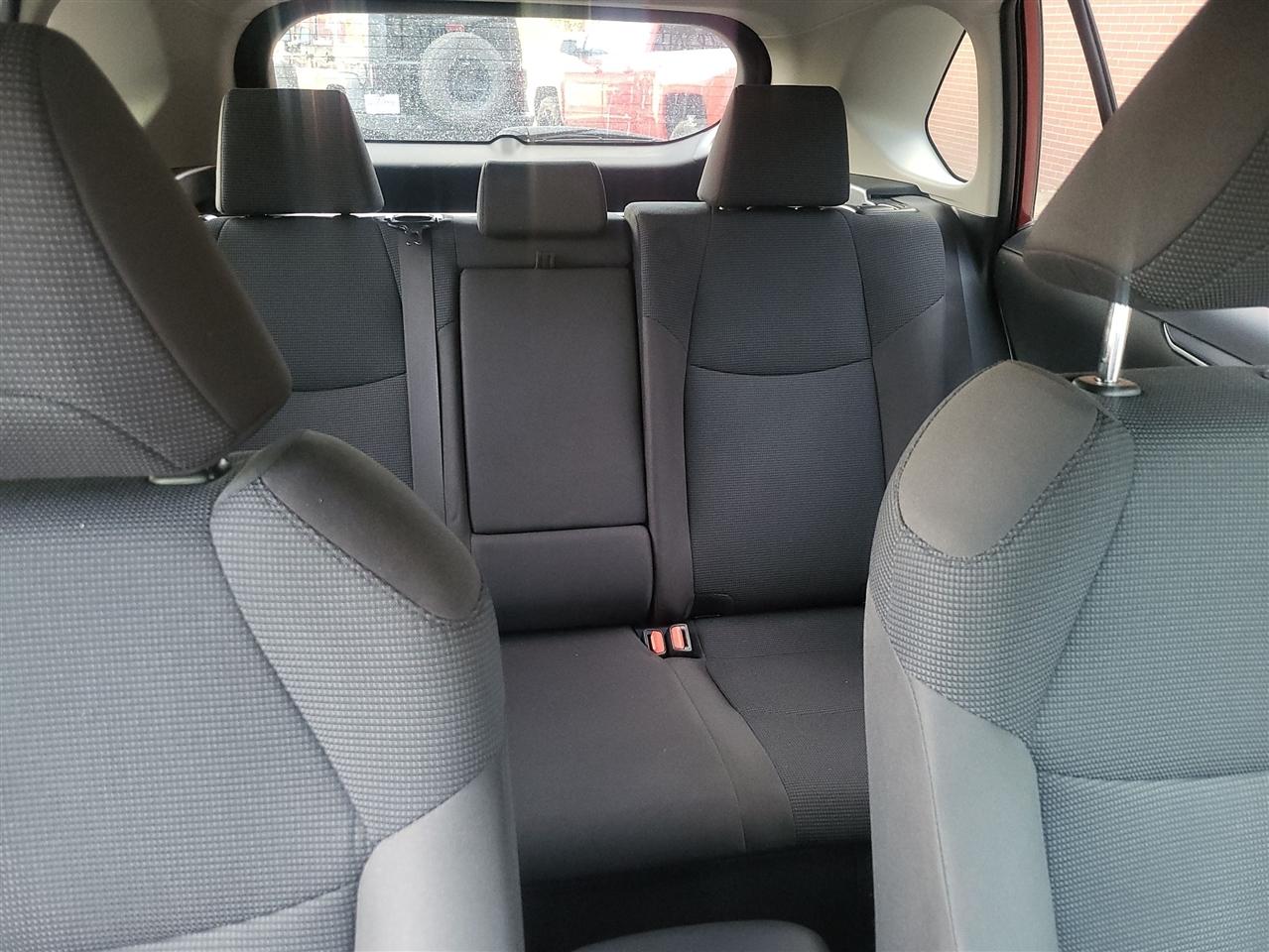 Toyota RAV4 Hybrid LE 2022