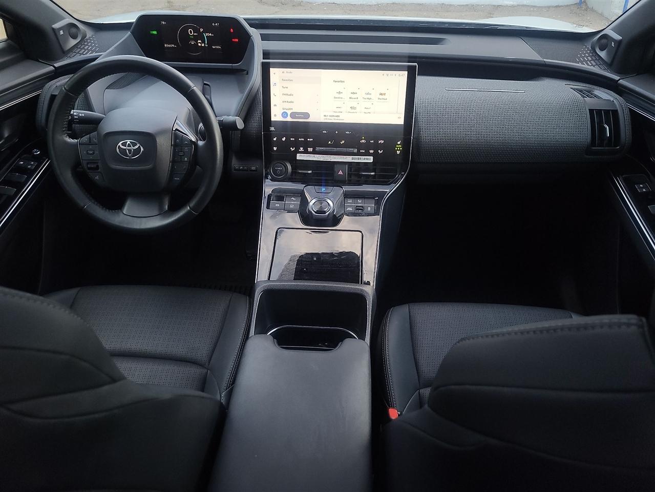 Toyota BZ4X XLE AWD 2023