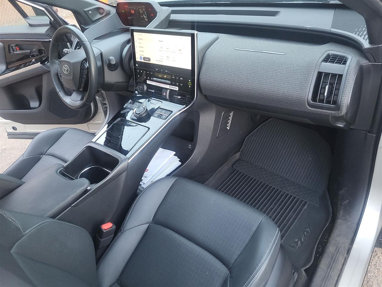 Toyota BZ4X XLE AWD 2023