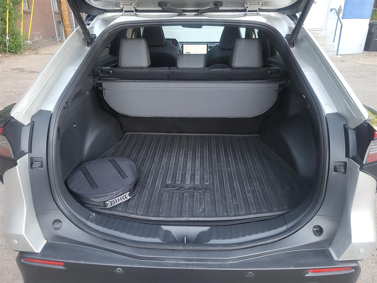 Toyota BZ4X XLE AWD 2023