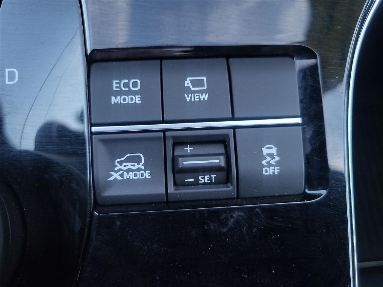 Toyota BZ4X XLE AWD 2023