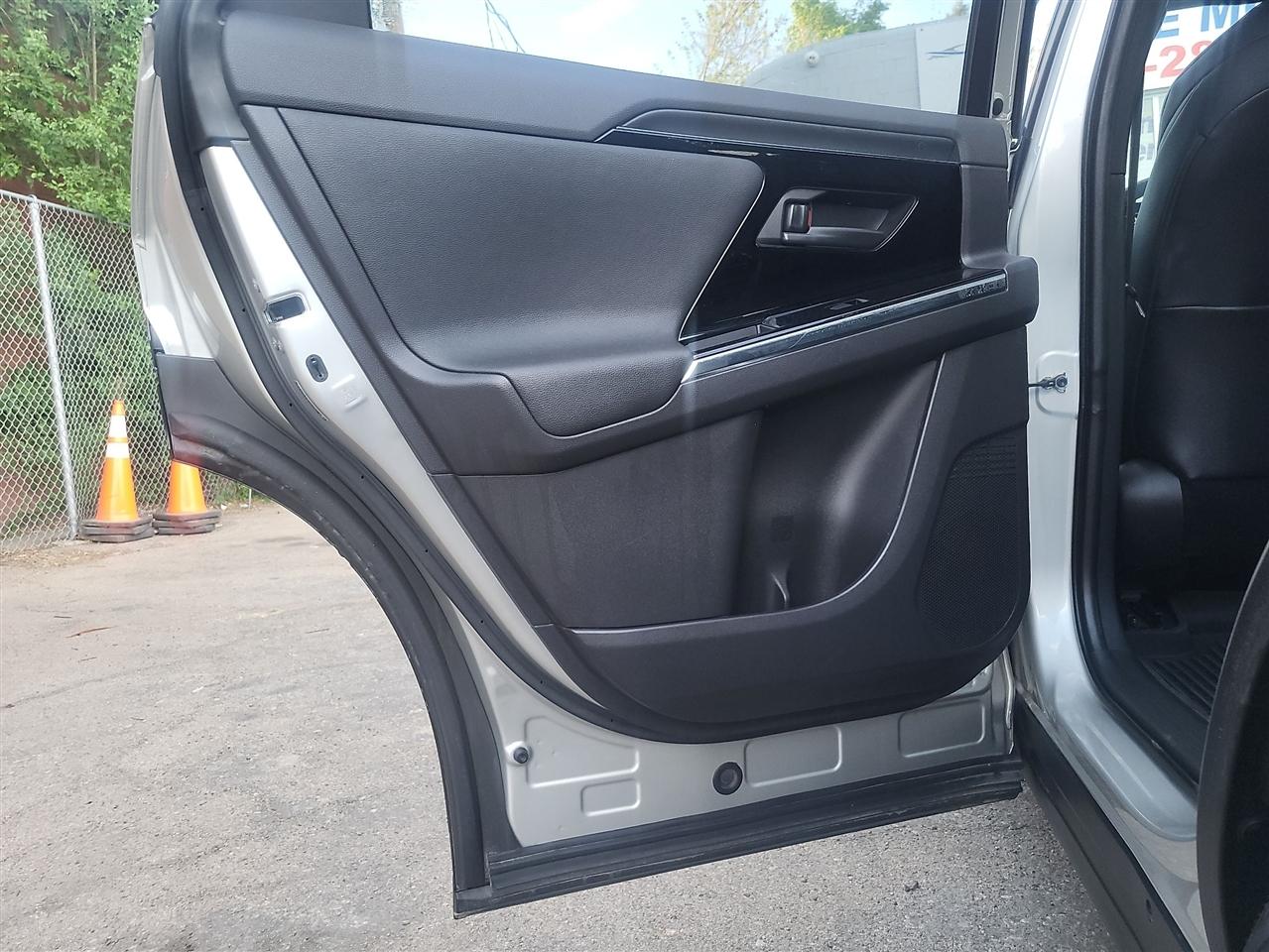 Toyota BZ4X XLE AWD 2023