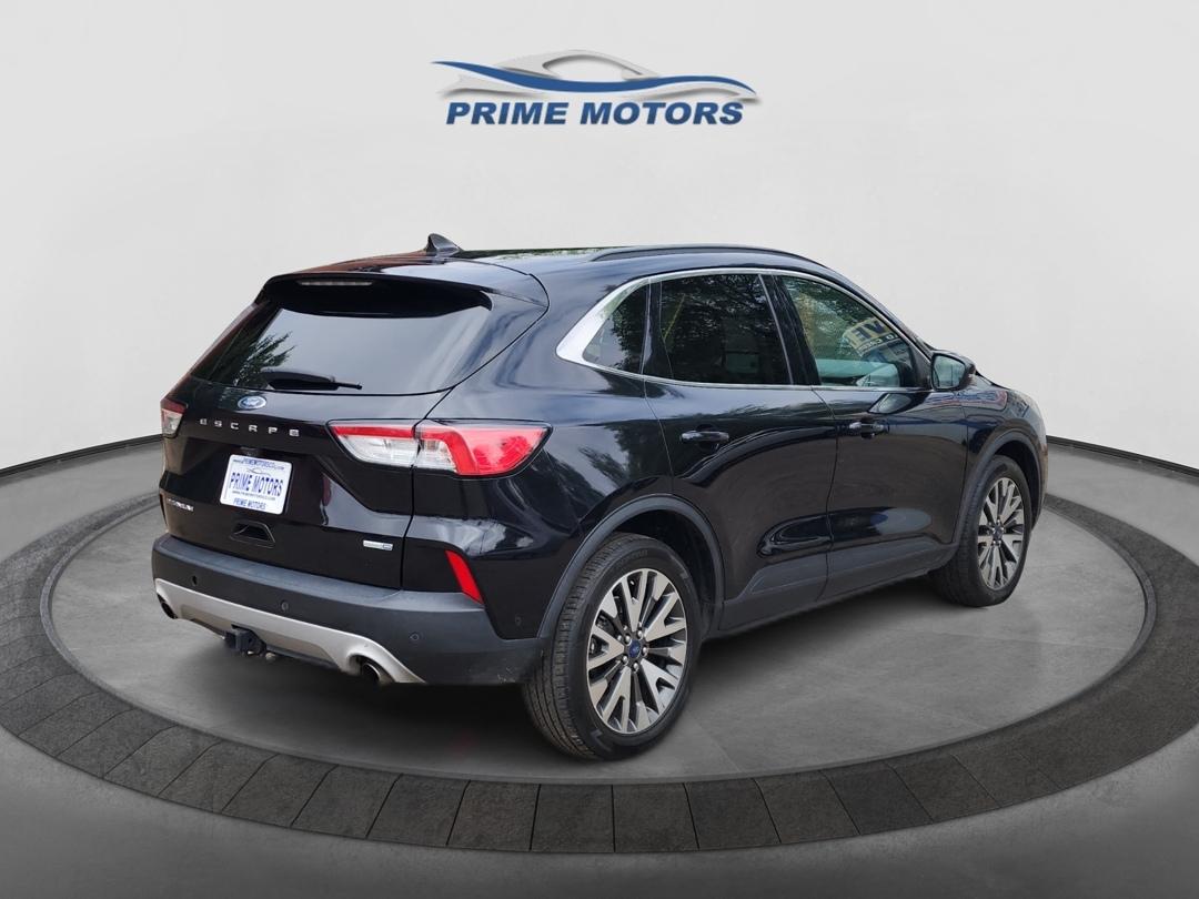 Ford Escape Titanium 4WD 2020