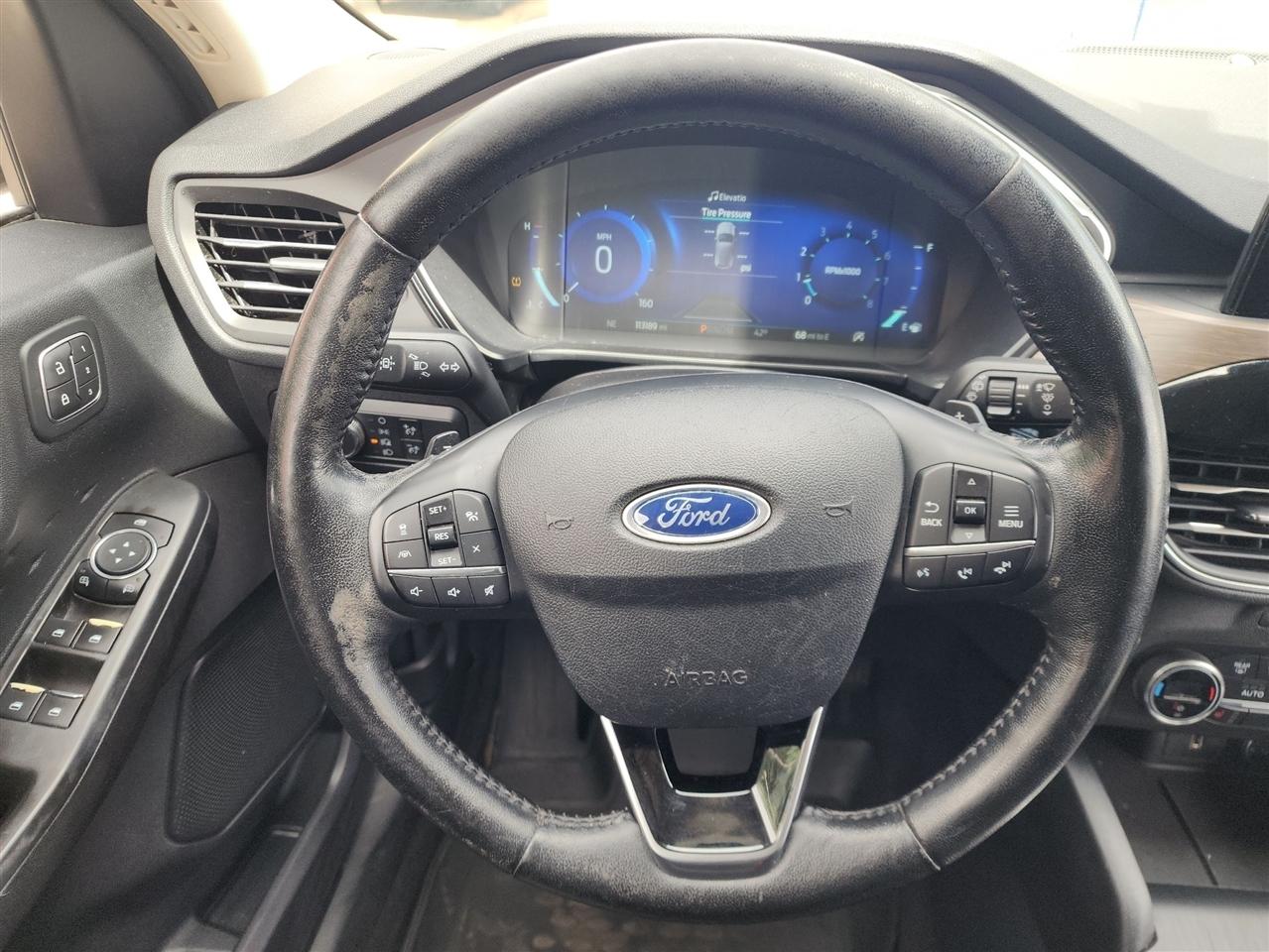 Ford Escape Titanium 4WD 2020