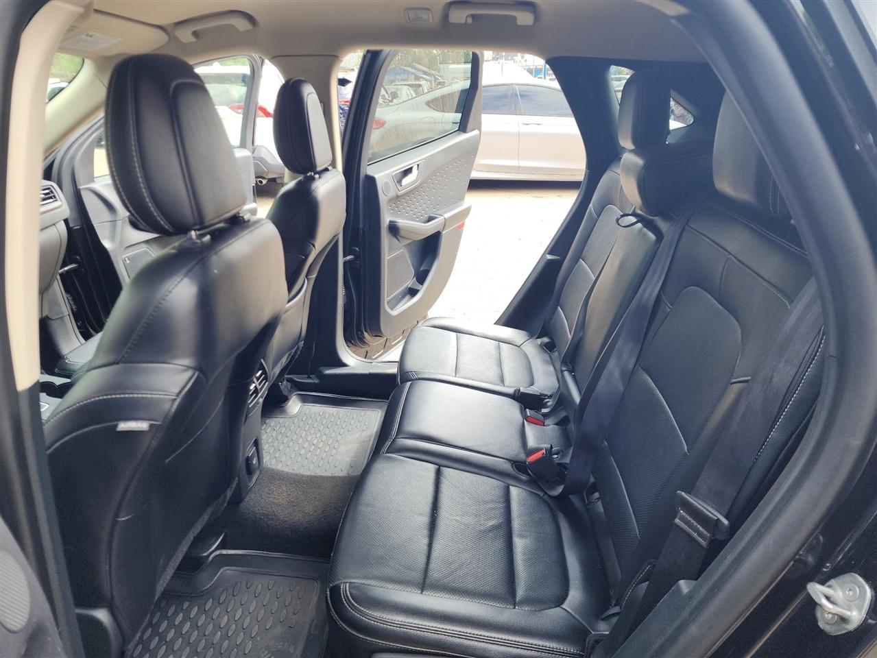 Ford Escape Titanium 4WD 2020