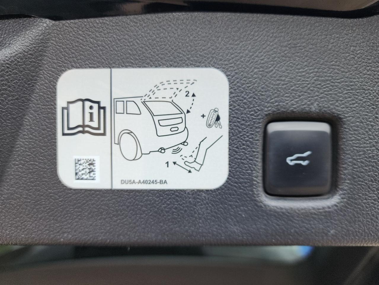 Ford Escape Titanium 4WD 2020