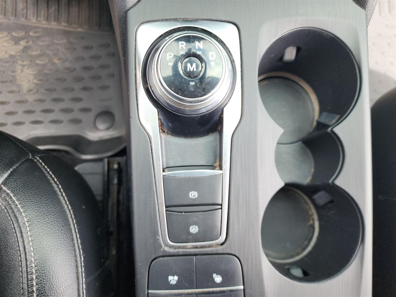 Ford Escape Titanium 4WD 2020