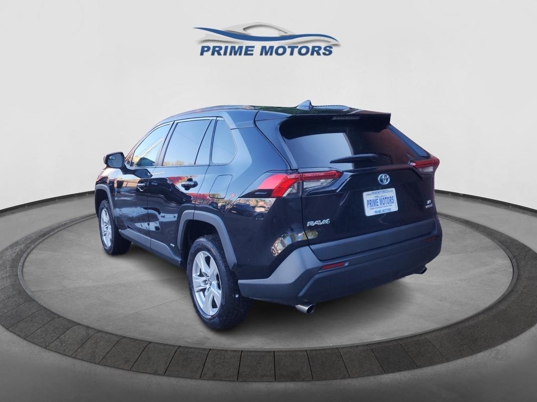 Toyota RAV4 Hybrid LE 2020