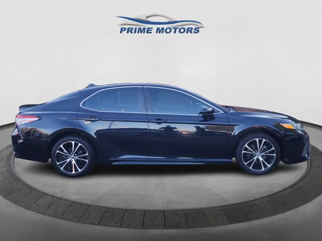 Toyota Camry XLE 2019