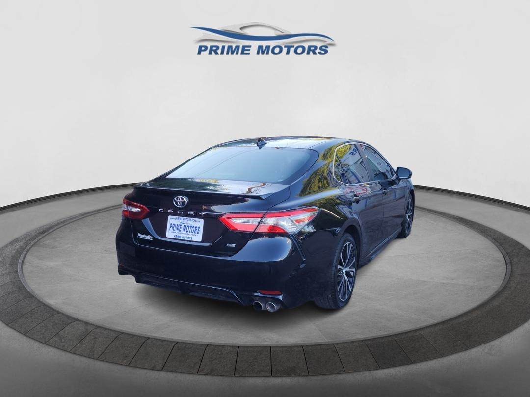 Toyota Camry XLE 2019