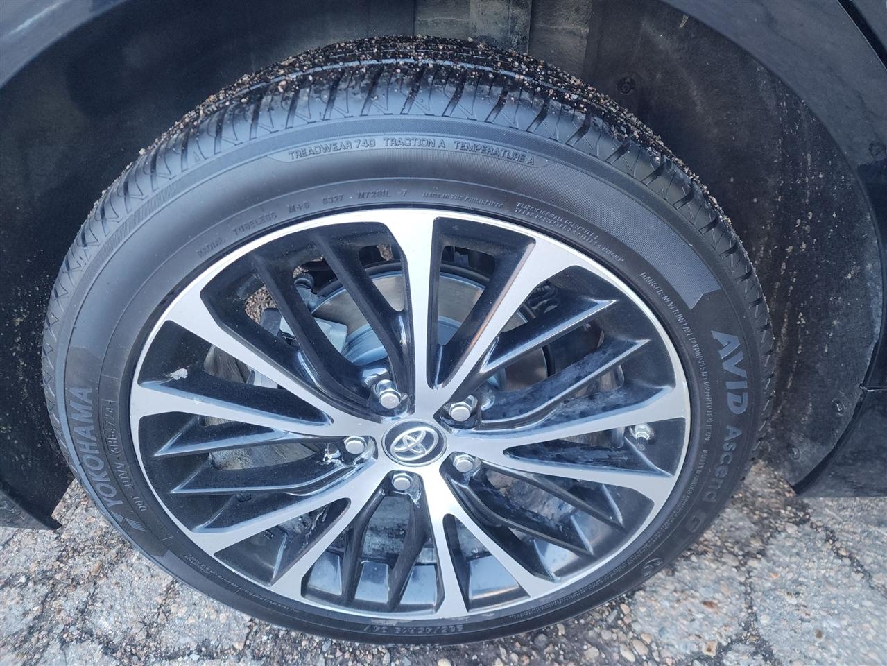 Toyota Camry XLE 2019