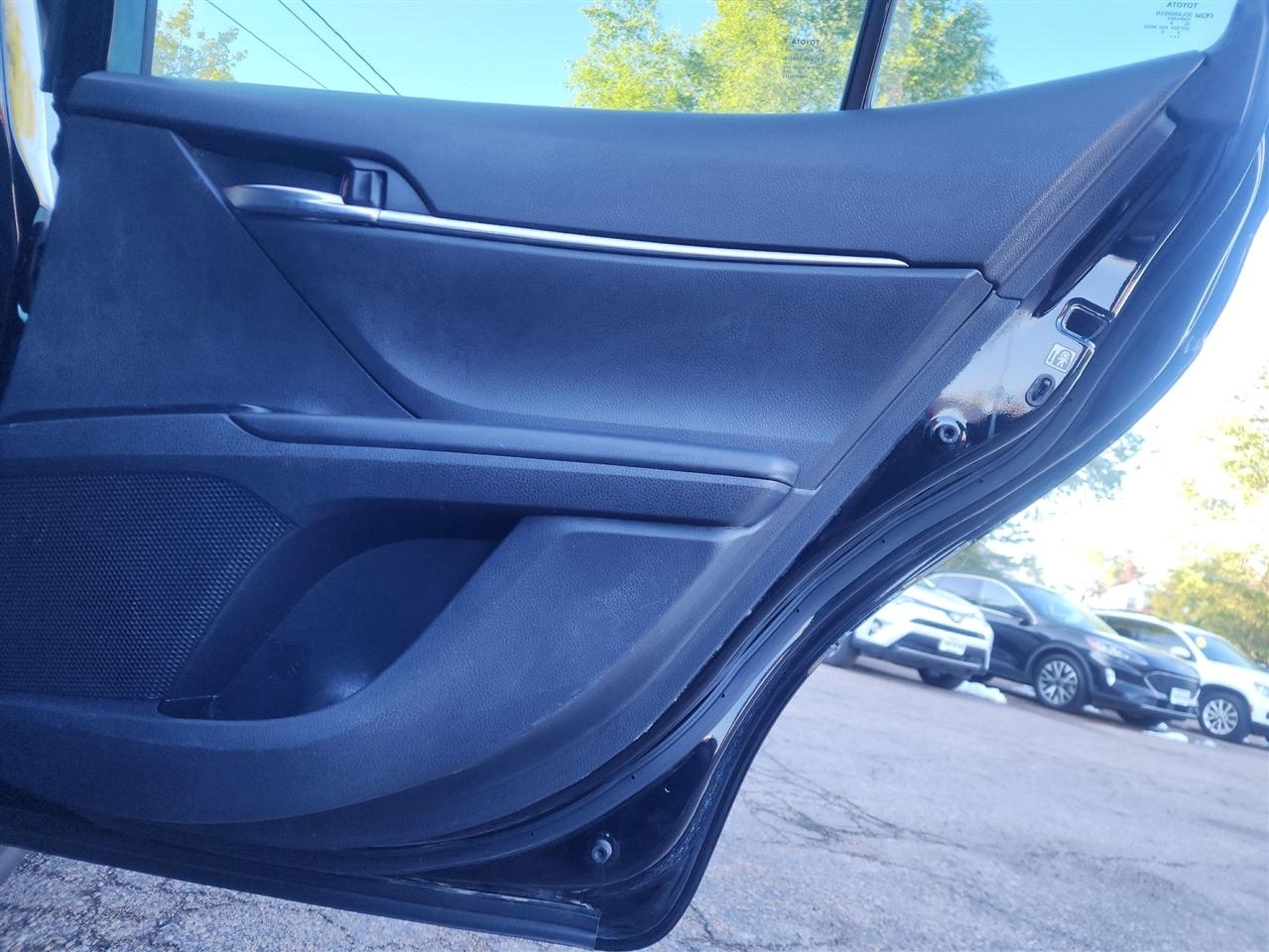 Toyota Camry XLE 2019