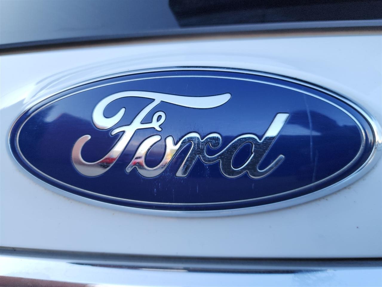Ford Explorer Base FWD 2018