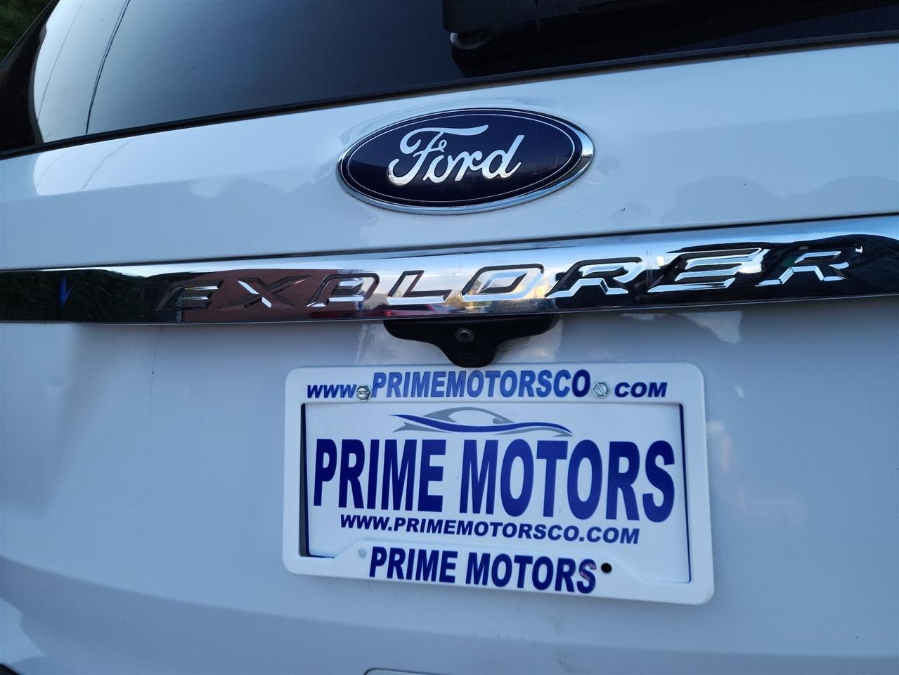 Ford Explorer Base FWD 2018