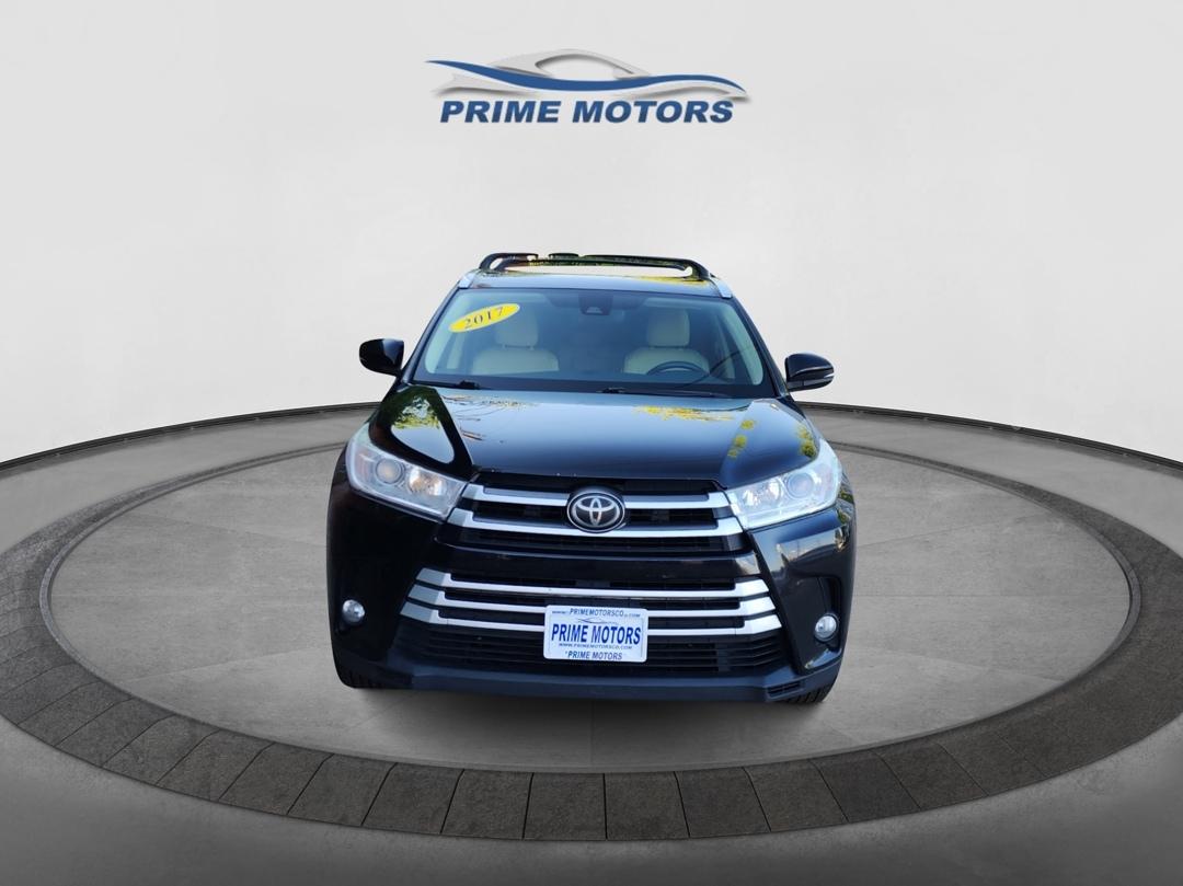 Toyota Highlander XLE AWD V6 2017