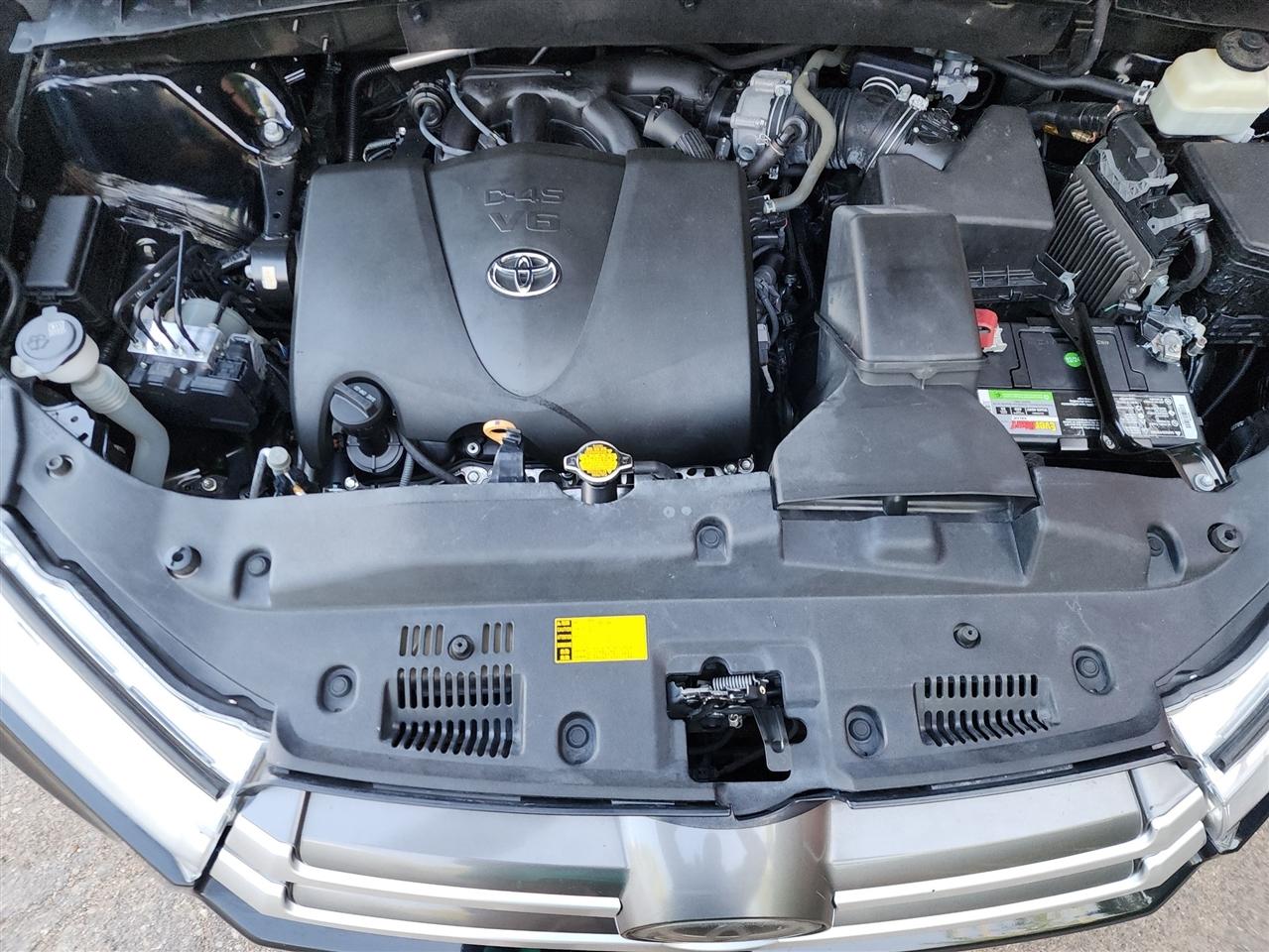 Toyota Highlander XLE AWD V6 2017