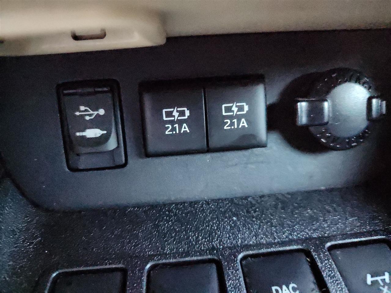 Toyota Highlander XLE AWD V6 2017