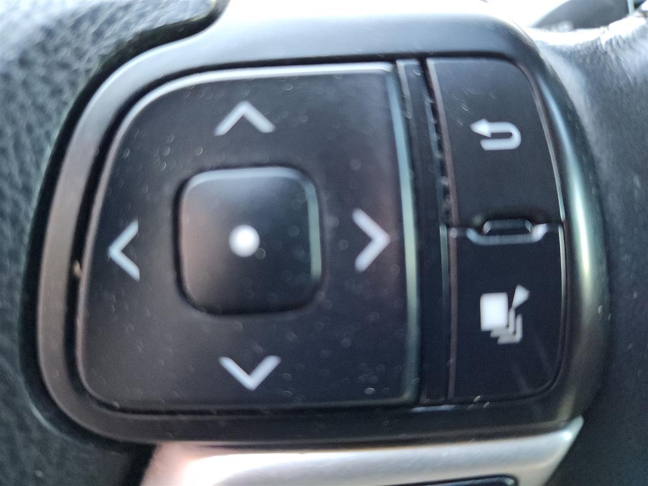 Toyota Highlander XLE AWD V6 2017