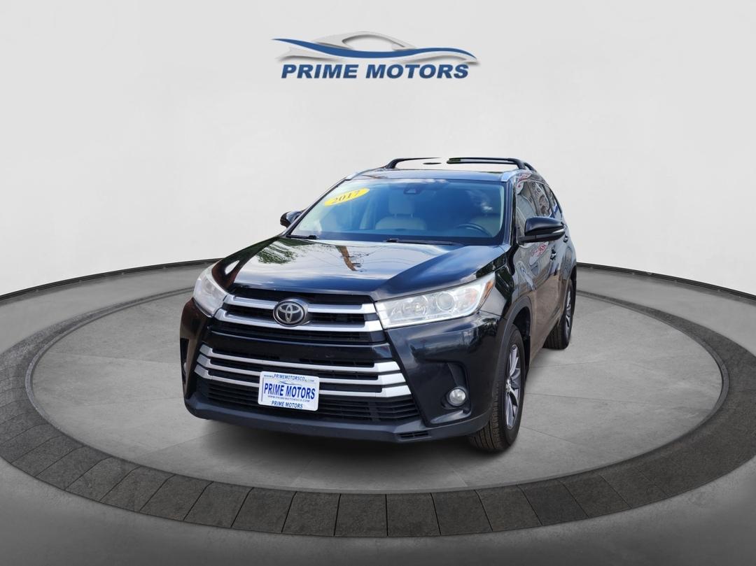 Toyota Highlander XLE AWD V6 2017