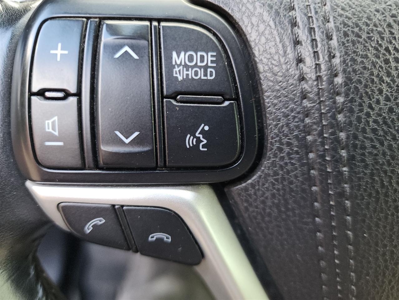 Toyota Highlander XLE AWD V6 2017