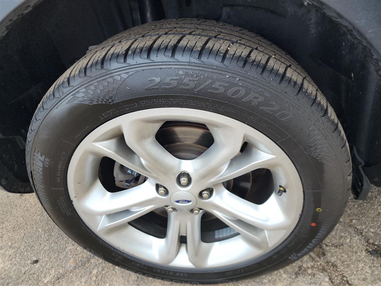 Ford Explorer Limited 4WD 2014