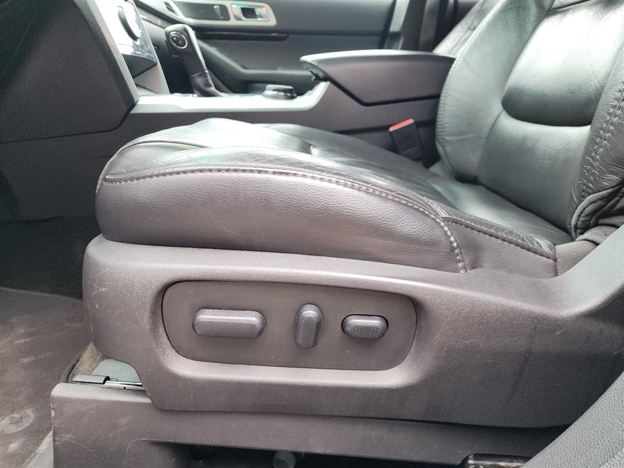 Ford Explorer Limited 4WD 2014