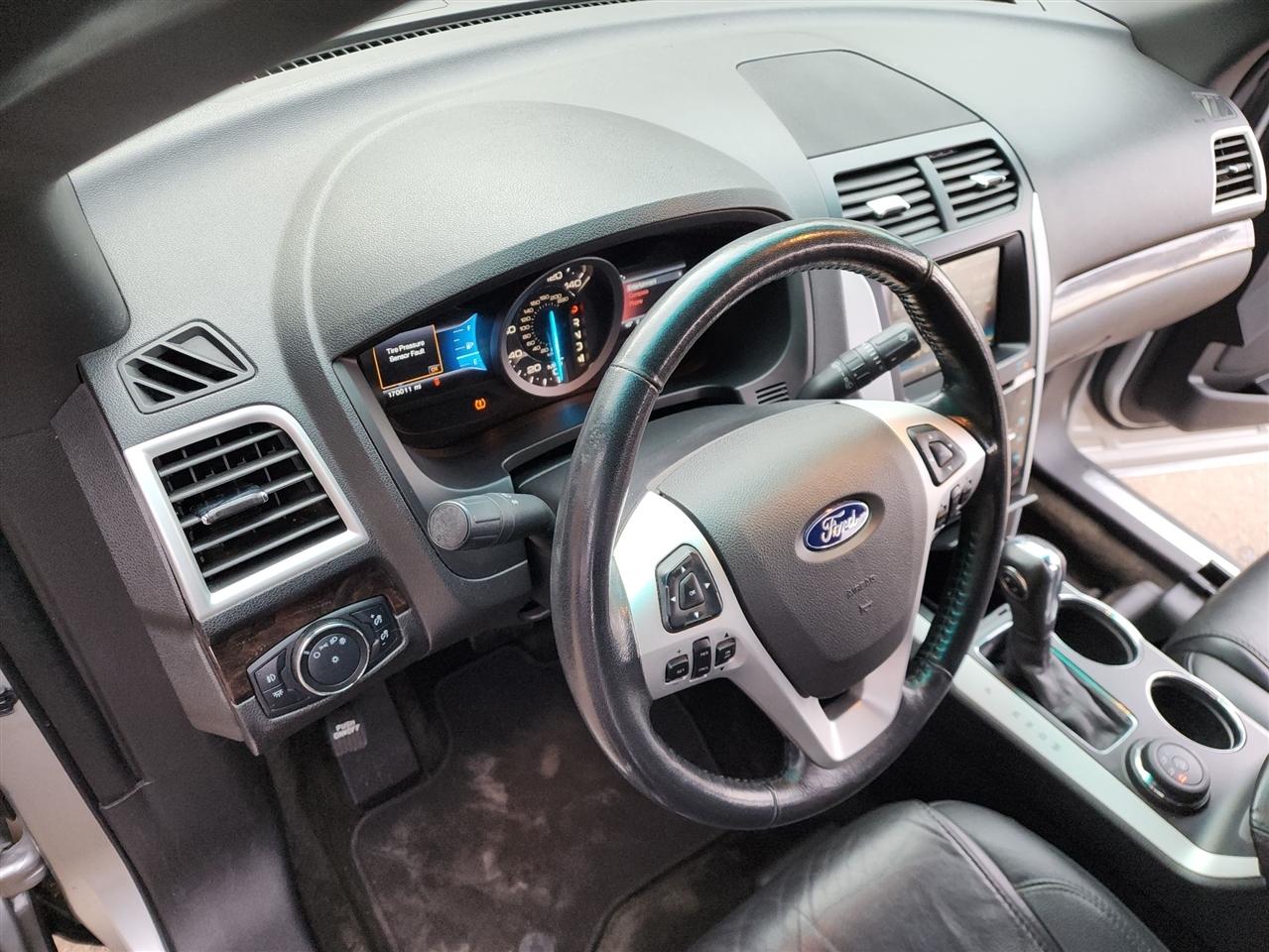 Ford Explorer Limited 4WD 2014