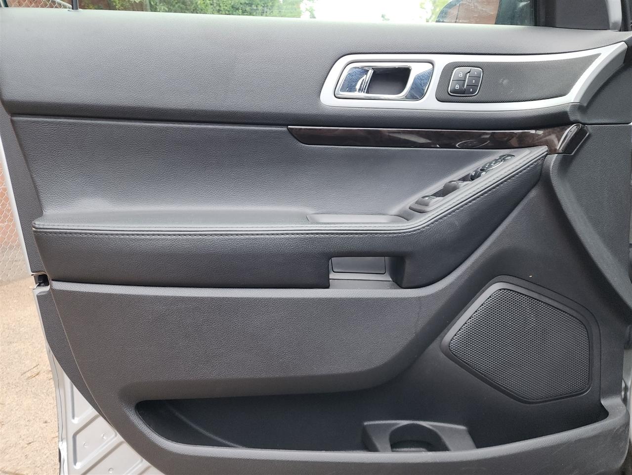 Ford Explorer Limited 4WD 2014