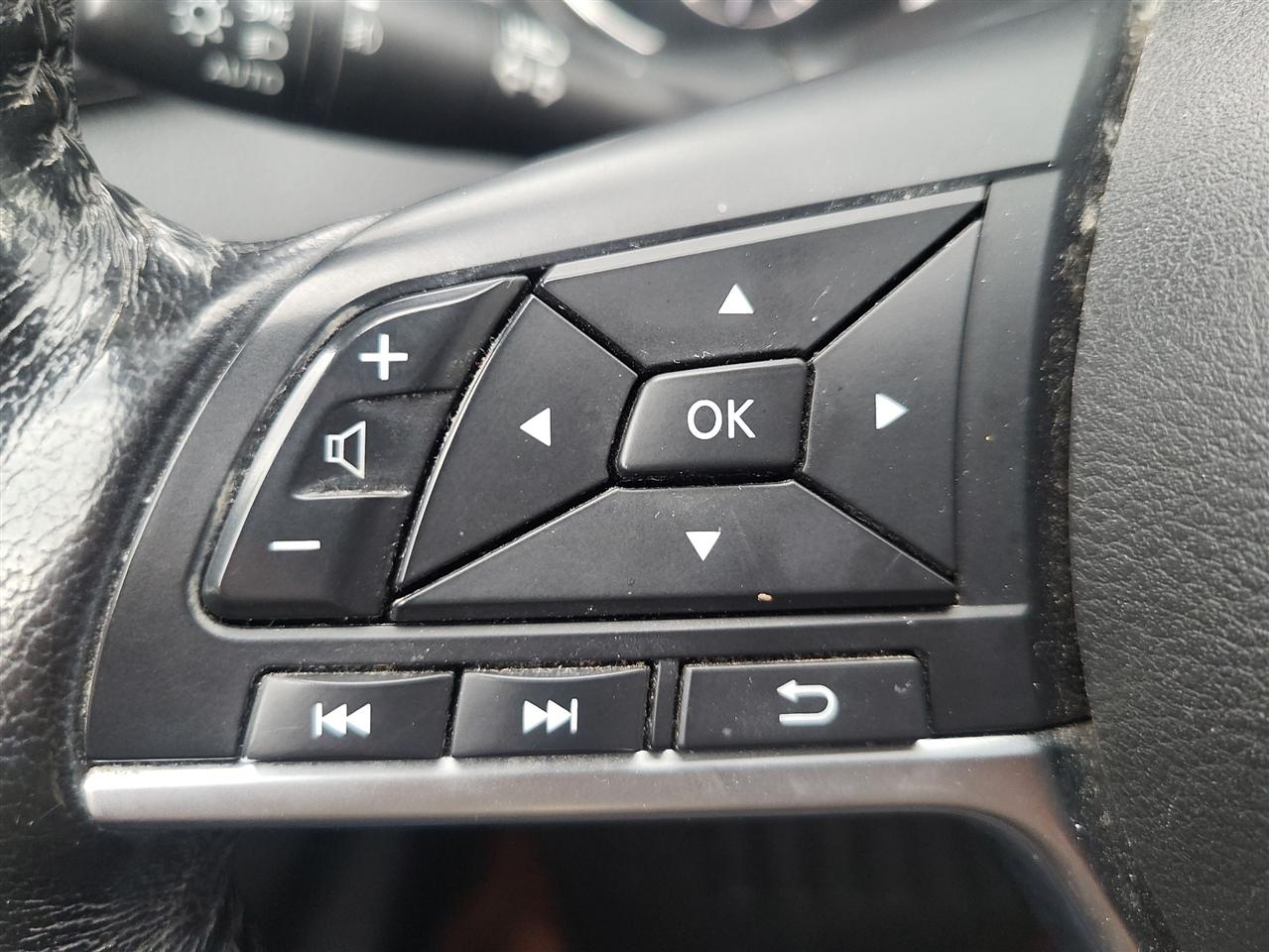 Nissan Rogue SV AWD 2017