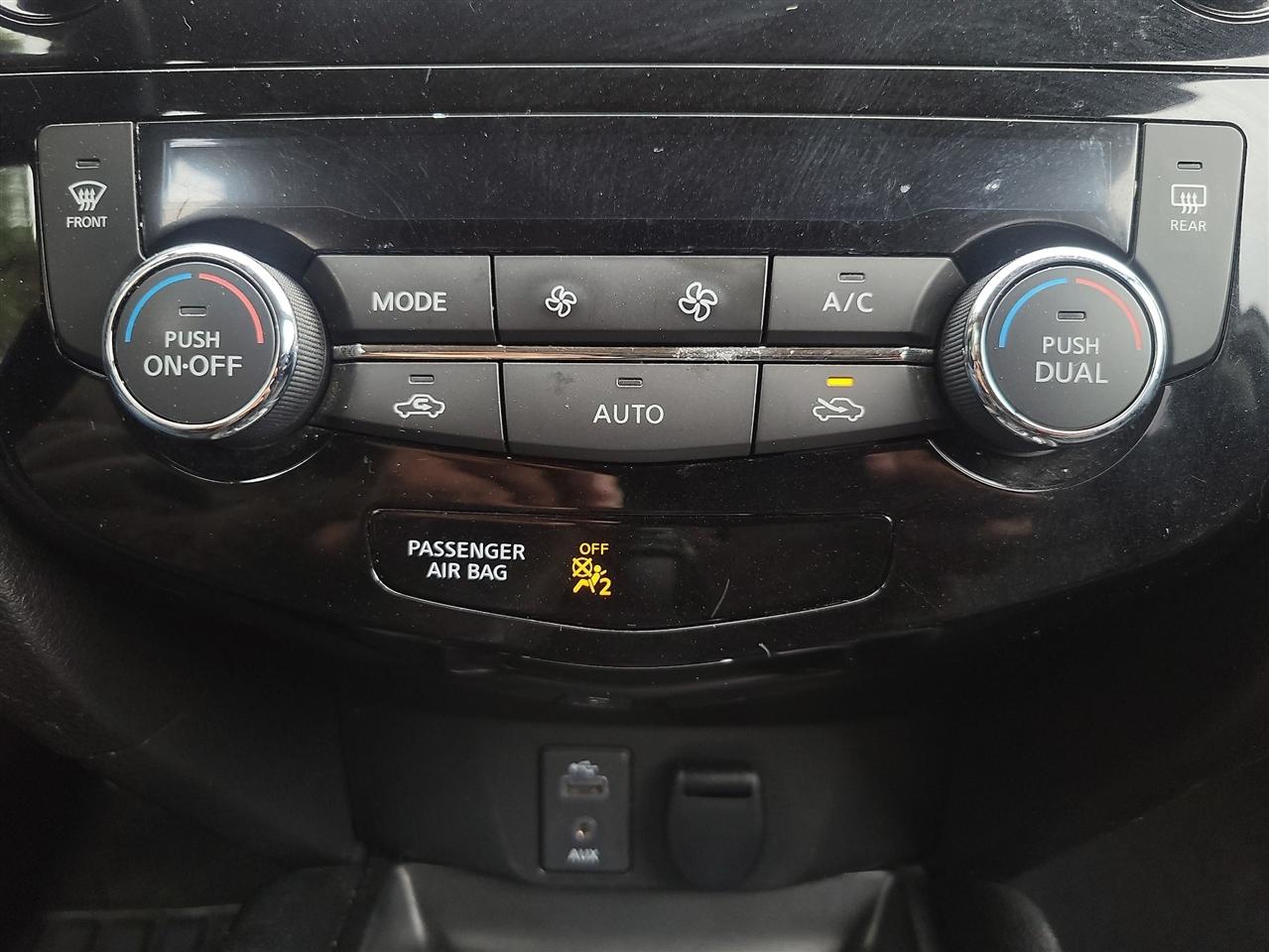 Nissan Rogue SV AWD 2017