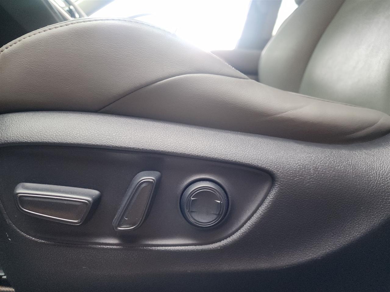 Toyota Venza XLE 2022