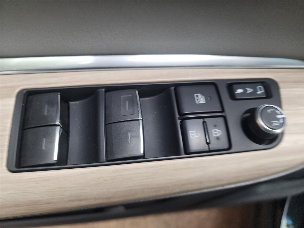 Toyota Venza XLE 2022