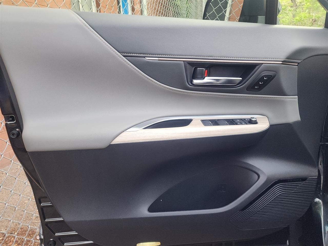 Toyota Venza XLE 2022