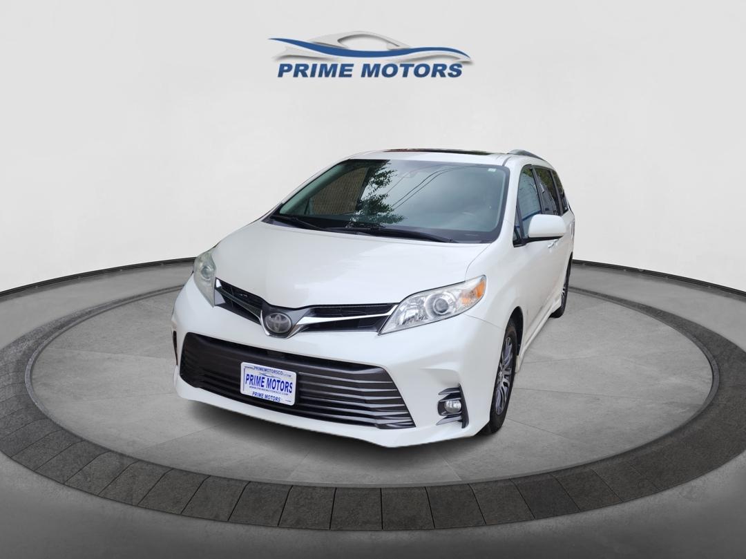 Toyota Sienna XLE 2018