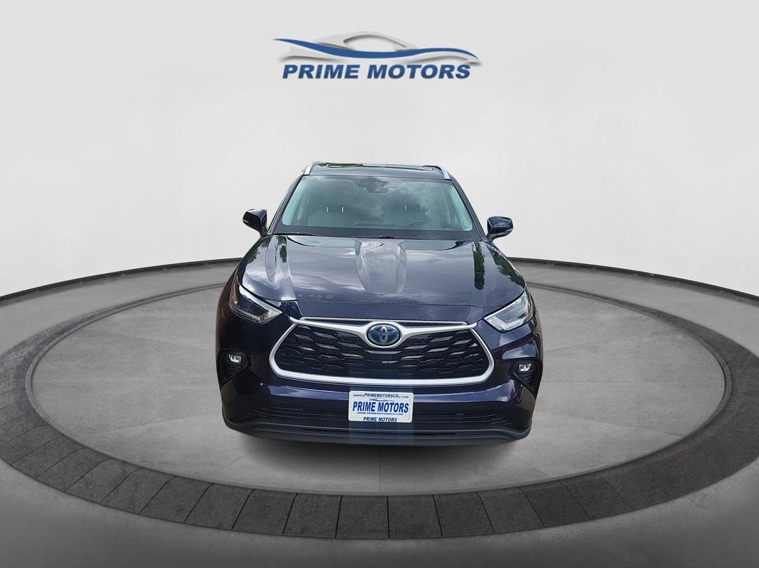 Toyota Highlander Hybrid XLE AWD 2021