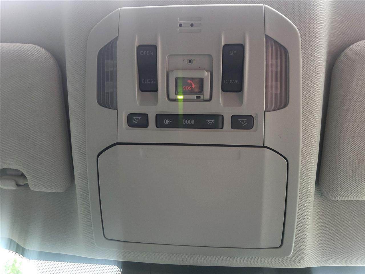 Toyota Highlander Hybrid XLE AWD 2021