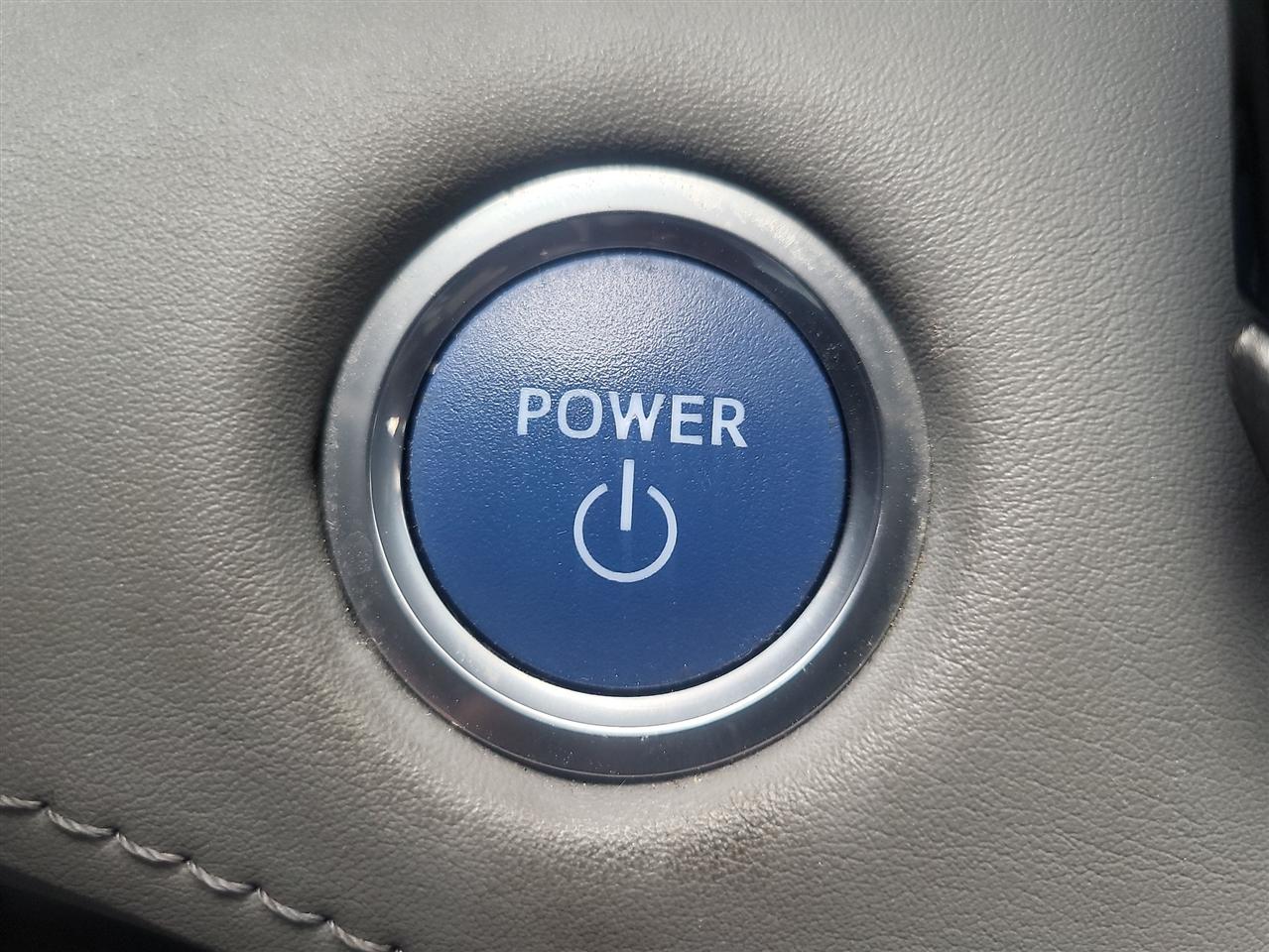 Toyota Highlander Hybrid XLE AWD 2021