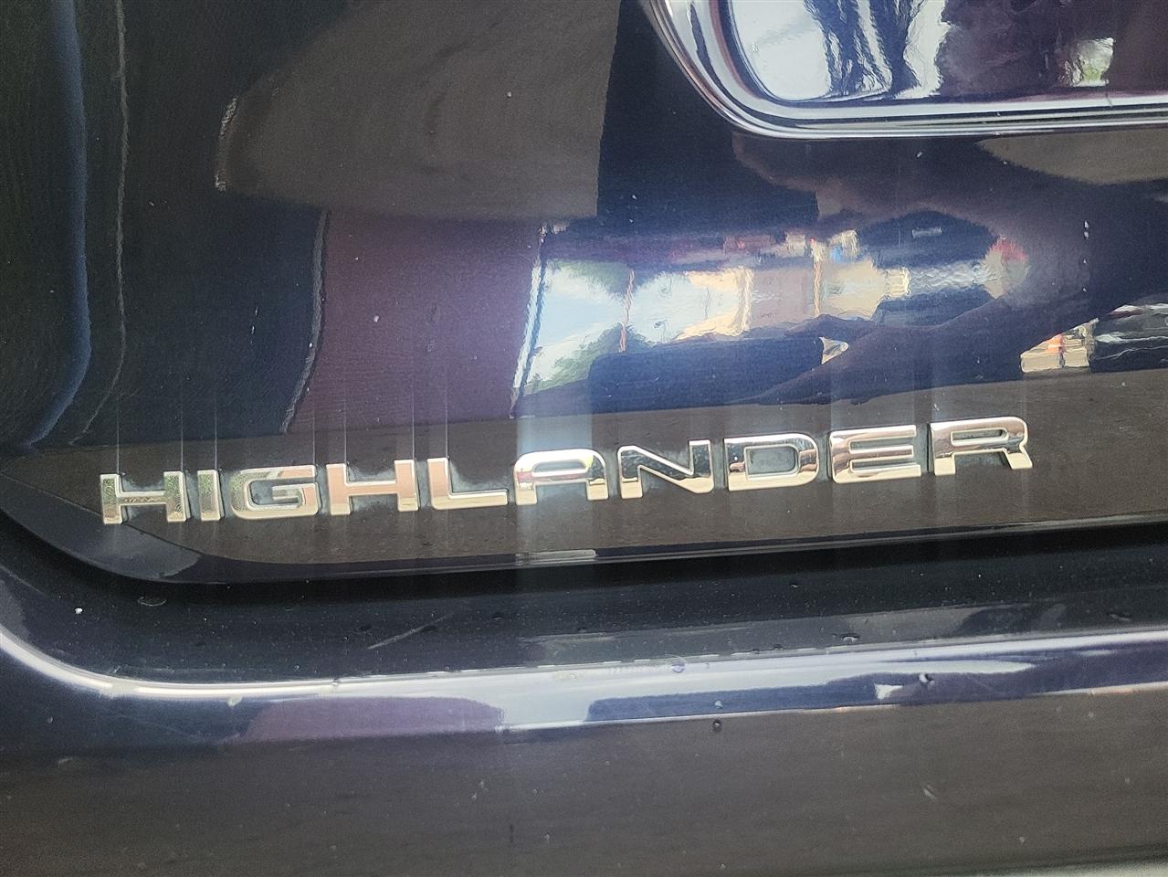 Toyota Highlander Hybrid XLE AWD 2021