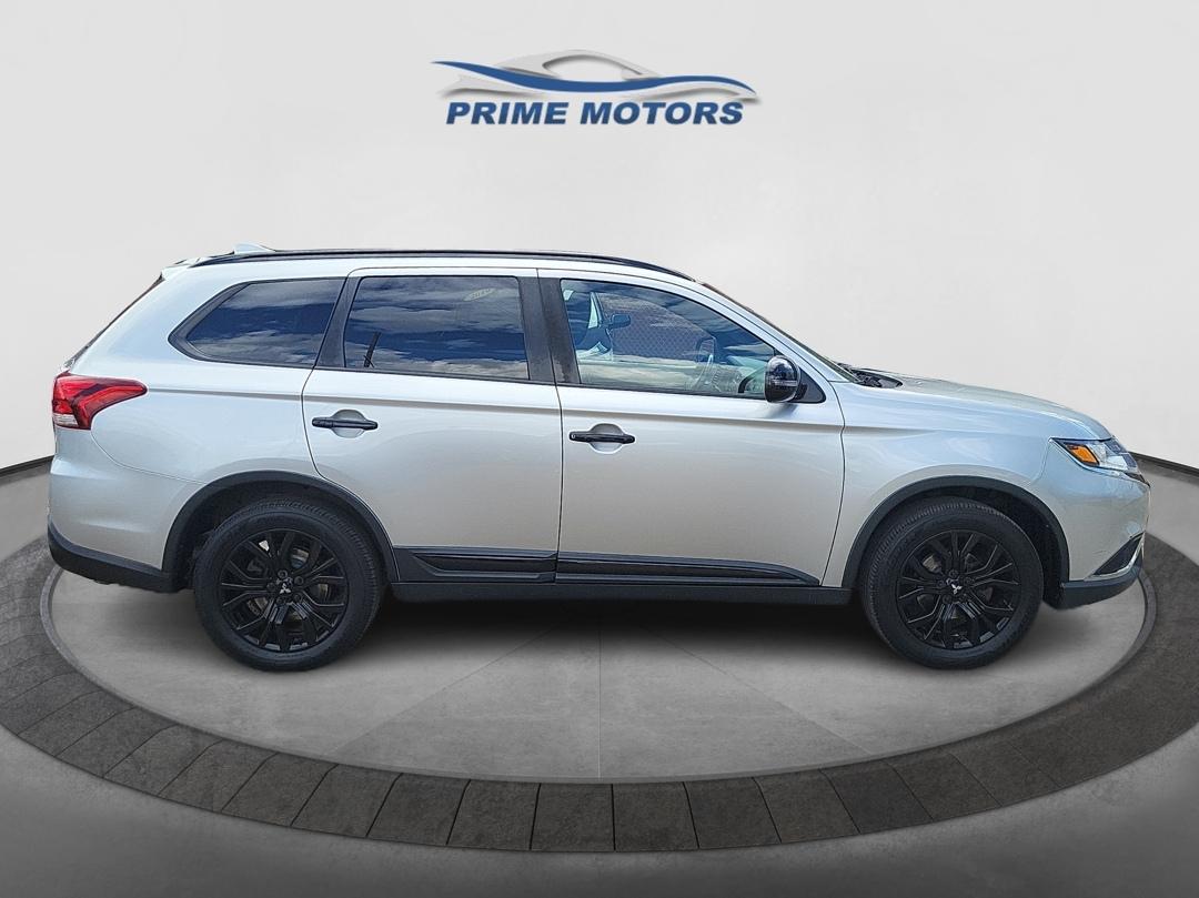 Mitsubishi Outlander SE AWD 2019