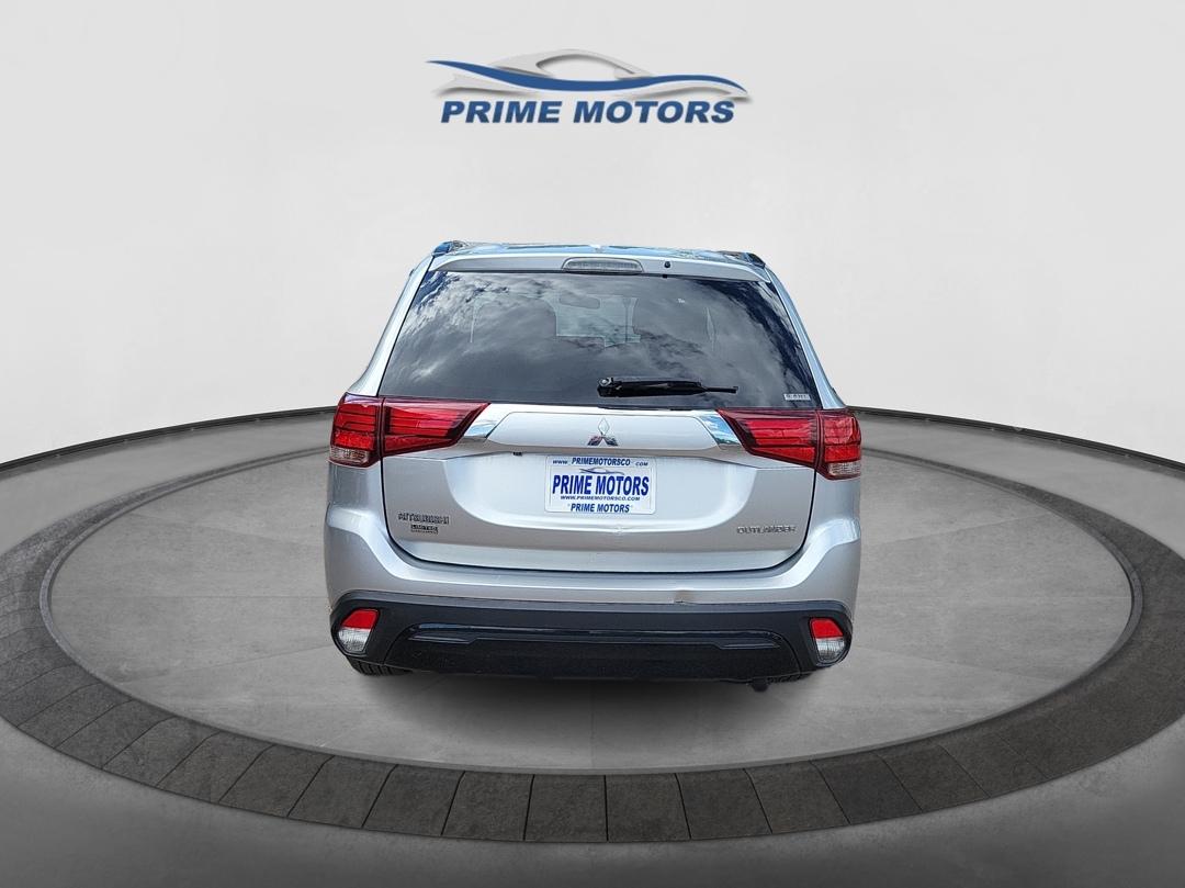 Mitsubishi Outlander SE AWD 2019