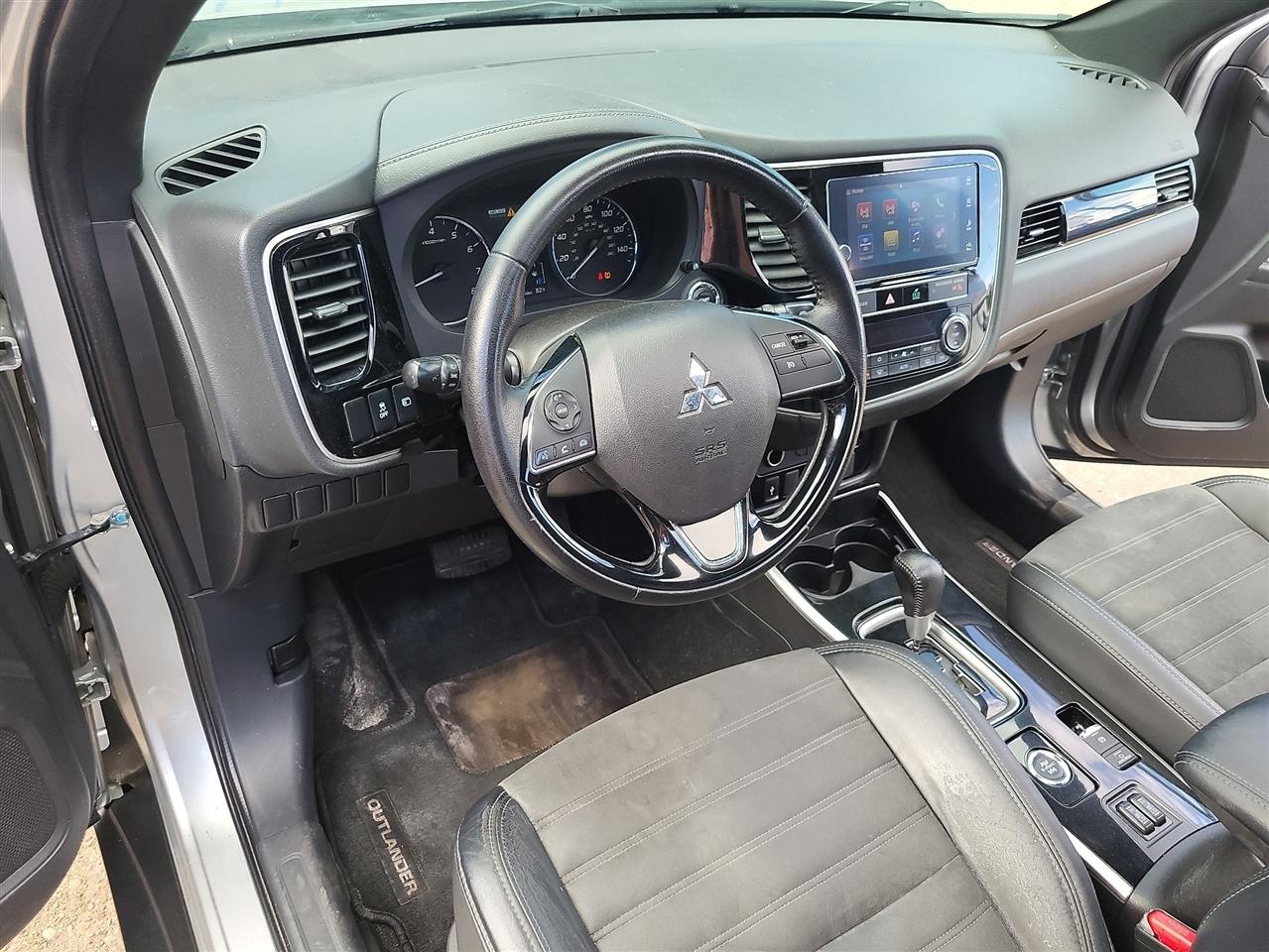 Mitsubishi Outlander SE AWD 2019