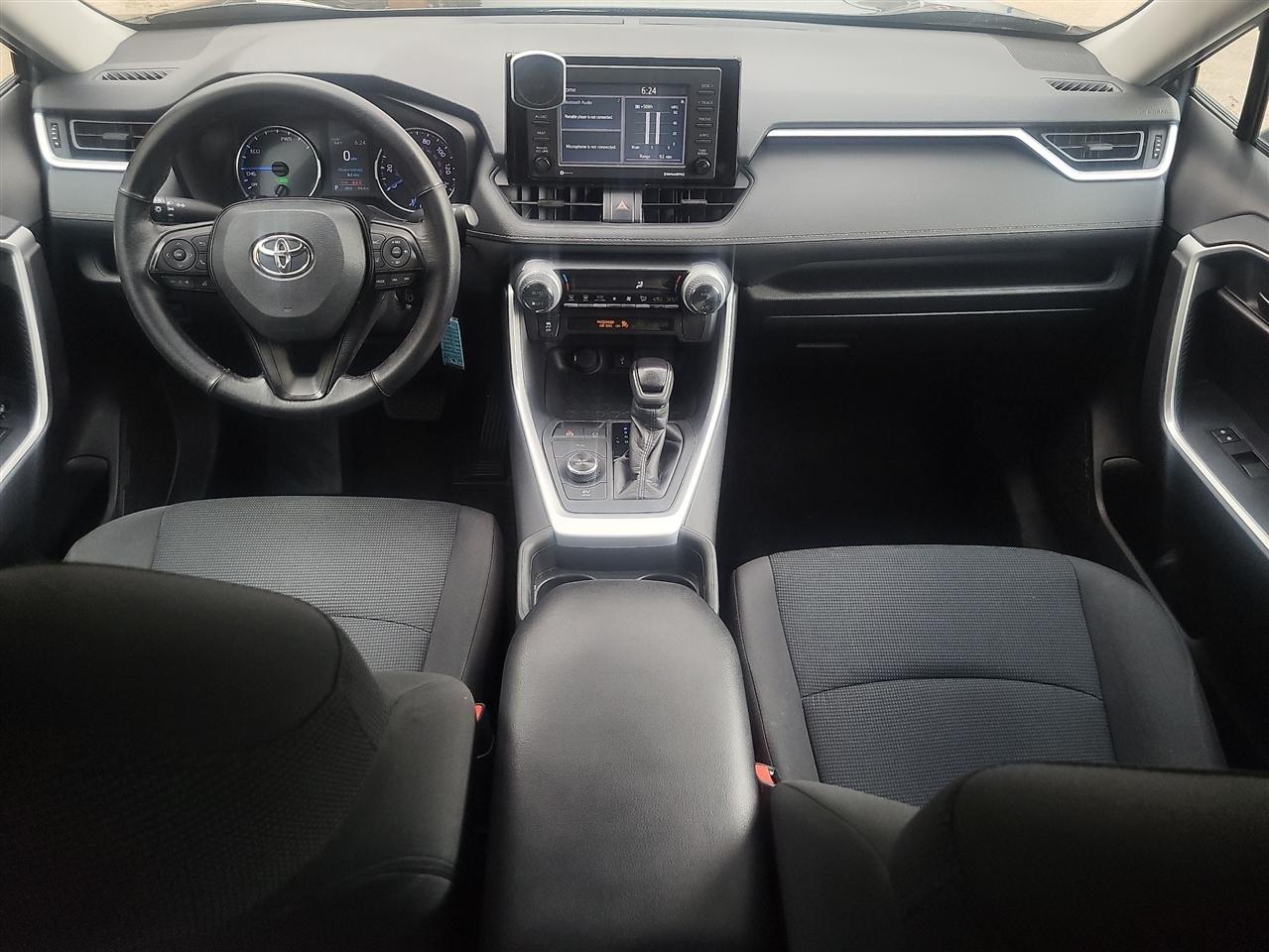 Toyota RAV4 Hybrid LE 2023